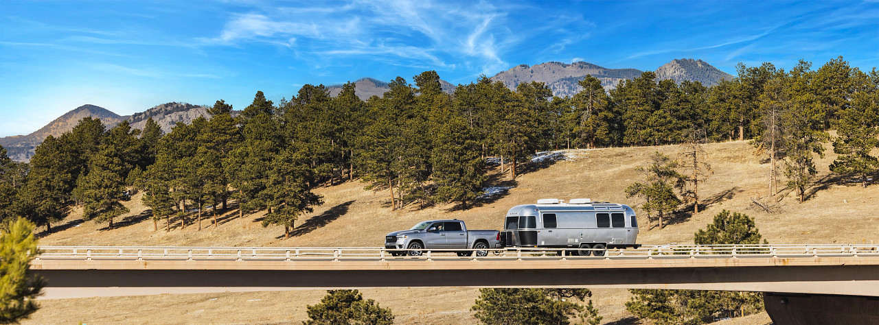 Travel Trailer Dealer near Me